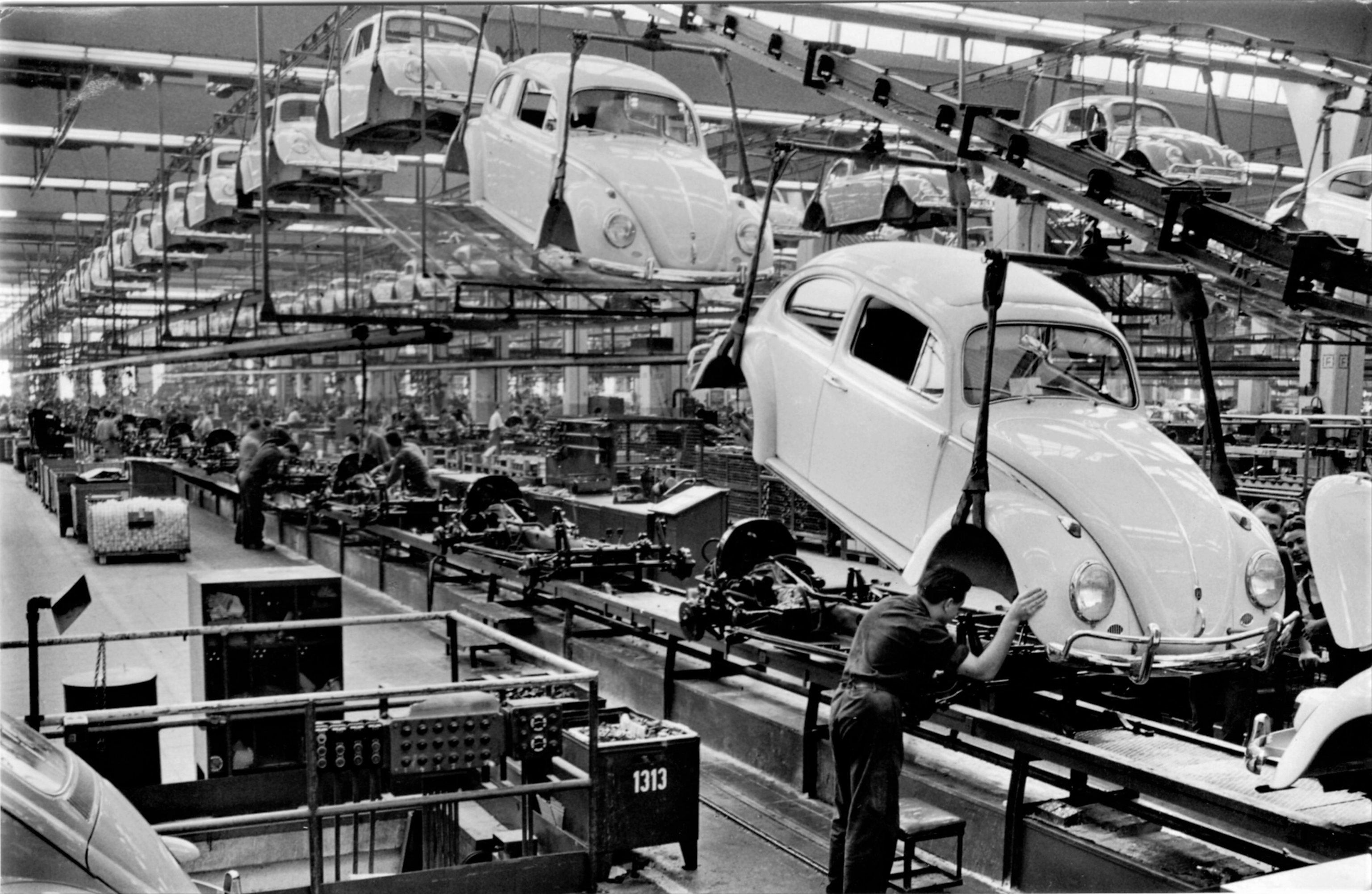 Volkswagen Beetle Assembly Line Volkswagen Beetle Assembly Line