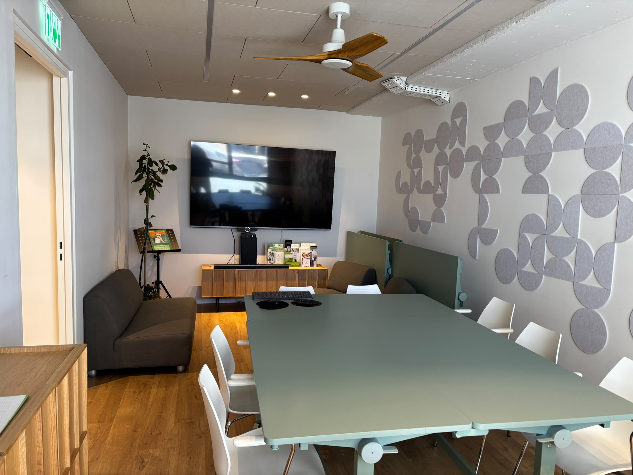 Meeting Room HBS